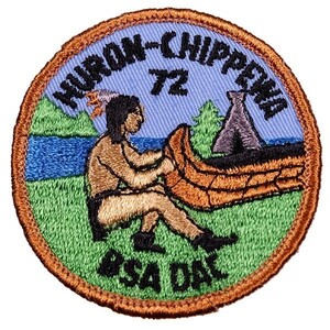 TC32 70s HURON CHIPPEWA ボーイスカウト BSA 丸形 ビンテージ ワッペン パッチ USA アメリカ 米国 輸入雑貨 インディアン 刺繍