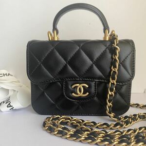 【美品】シャネル マトラッセ チェーンウォレット コインケース ミニバッグ クラッチ　フラップ コインパース CHANEL 31番台