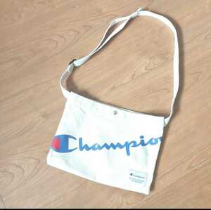 Champion　キャンバス地サコッシュ