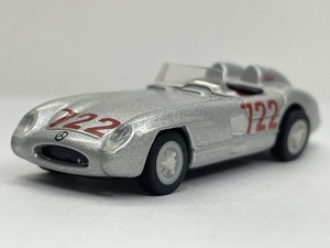 ■★ジョージア　メルセデス・ベンツ　ダイキャストオープンカー　8　Mercedes-Benz　300　SLR　Mille　Miglia