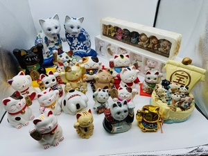 招き猫/まねき猫 置物/縁起物/商売繁盛/金運/貯金箱/陶器 など まとめて　