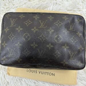 LOUIS VUITTON Louis Vuitton ルイヴィトン モノグラム トゥルーストワレット23 M47524 833 ポーチ