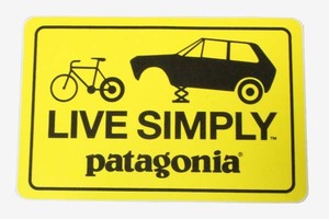 廃番 希少 パタゴニア リブシンプリー ステッカー 黄色 黒 PATAGONIA LIVE SIMPLY STICKER バイク 車 四角 シール デカール コレクション