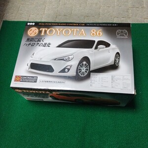 ラジコンカー トヨタ TOYOTA86. フルファンクション.赤色