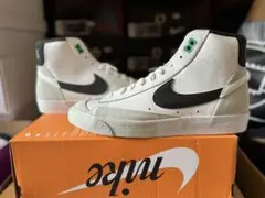 NIKE BLAZER MID ‘77 PRM 27cm