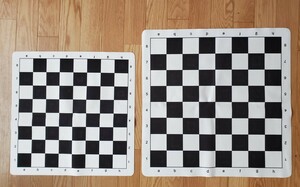 チェスパッド ２枚組セット チェス盤 新品 特大サイズ（51㎝×51㎝）＋大サイズ（43×43㎝）