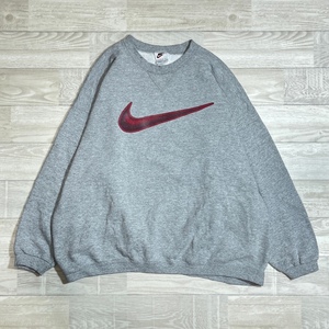 NIKE/ナイキ/USA製/90s/銀タグ/スウォッシュプリント 前V字ガゼット クルーネックスウェット/米国製/ゆったりシルエット/グレー