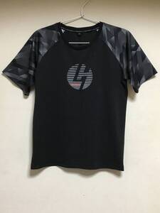 男の子用　半袖スポーツTシャツ　160サイズ　中古