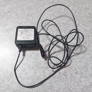 AC-11 CDMA PHONE CHAGER オズマ 充電器 携帯 ジャンク