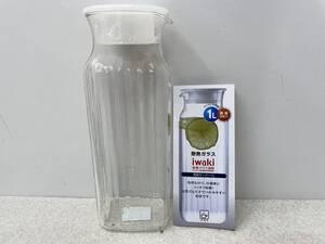 【F-5】　　耐熱ガラス iwaki 角型サーバー 1L 未使用