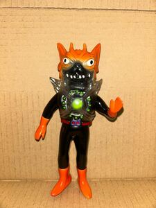 FIG-LAB RE:BOOTシリーズ PAUL KAIJU Debiru Neko サイエンスパトロール　DRACULAZER