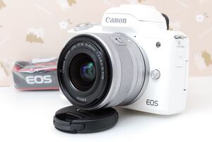 美品★Canon EOS Kiss M2★最新機種★4K＆自撮り＆wifi搭載★ホワイトカラー