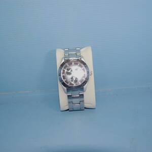 GUESS 185475G1　（番号252）