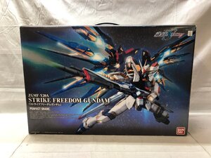 1円～ 未組立/説明書欠品 バンダイ PG 1/60 ZGMF-X20A ストライクフリーダムガンダム ガンダムSEED DESTINY ガンプラ【現状品】[36-8M8]