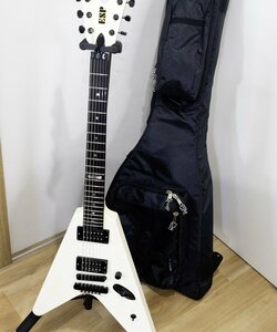 ESP　エレキギター　ハレンチＶ　中古美品/サイン入り（消えかかっていますが）