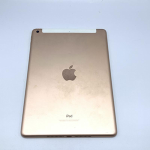 【中古】【docomo】○iPad 第6世代 WiFi+Cellular 32GB/ゴールド/SIMロック解除済 【訳アリ品/へこみ・キズ等】[240006533807]