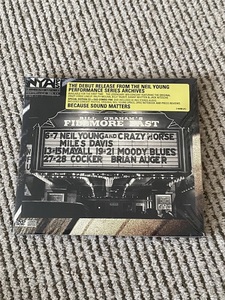 Neil Young 「Live At The Fillmore East」 CD+DVD　紙ジャケ　輸入盤