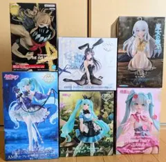 プライズフィギュアまとめ売り　初音ミク　魔女の旅々イレイナなど　美少女