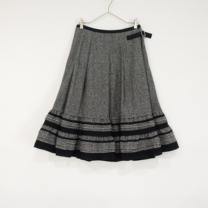 トリココムデギャルソン tricot COMME des GARCONS *千鳥格子ティアードヘムスカート*Mボトムス切り替え(sk1-2410-69)【03J42】