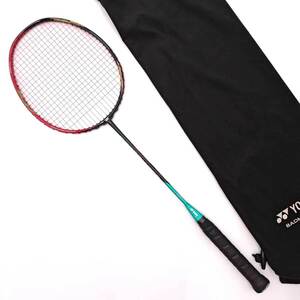 【中古】ヨネックス アストロクス88D バドミントン ラケット ASTROX 88 D 3UG5 YONEX