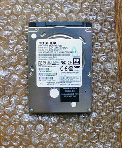 東芝 2.5インチHDD MQ01ACF050 7mm厚　7200rpm　500G　1台