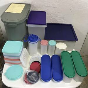 タッパーウェア Tupperware 保存容器 密閉容器　未使用保管品　まとめて