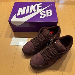 レア! NIKE SB DUNK LOW CITY OF LOVE 2024 バレンタイン限定モデル バーガンディクラッシュ 28.5cm 未使用品 黒タグ付き 定価17050円 格安