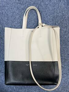 1円スタート　セリーヌ　CELINE バーティカルカバ スモール 2way ホワイト x ブラック バイカラー 