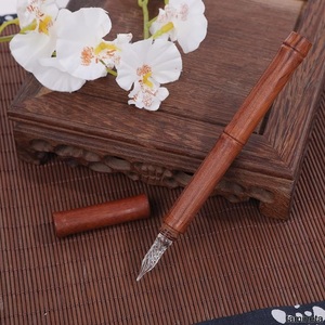 木製ガラスペン 木 木製 ディップペン キャップ付き 軽量 万年筆 高級感 薄茶 ブラウン 携帯用 持ち運び 360°加工 独特の心地よい書き味