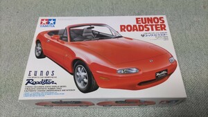 タミヤ1/12ユーノスロードスターとアオシマ1/12トヨタ2000GT