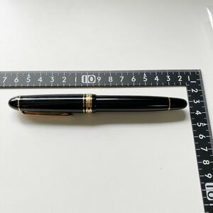 万年筆 18K プレジデント　PLATINUM プラック×ゴールド 筆記用具 ★30