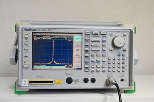 送料無料 7.8GHz広帯域スペクトラムアナライザ アンリツ製 MS2683A(オプション03)　スペアナ