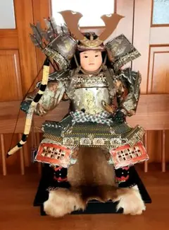 紫峰作 鎧着武者人形 子供大将飾 五月人形 12号 彫金仕上　箱付
