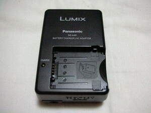 ◆中古品 Panasonic パナソニック 充電器 LUMIX DE-A49◆