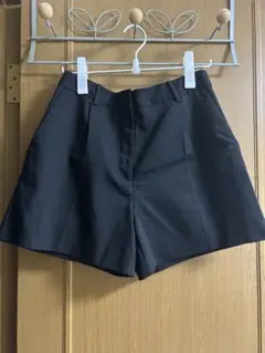 ZARA 黒 ショートパンツ　Ｌサイズ