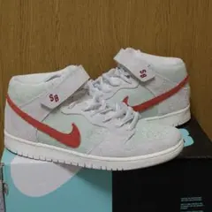 NIKE SB DUNK MID PRO QS white widow