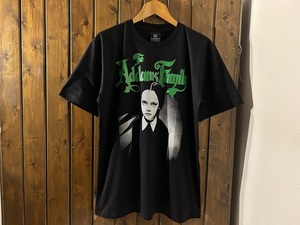 新品★アダムス・ファミリー　ウェンズデー・アダムス　プリントTシャツ【L】★ホラー/コメディ映画/Addams Family