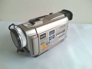 SONY ソニー　DCR-TRV10　MiniDVテープ式ビデオカメラ、ナイトショット機能搭載★未確認！ジャンク