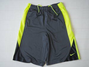 ☆送料無料☆ NIKE ナイキ USA直輸入 古着 ロゴ ハーフパンツ メンズ XL ダークグレー ボトムス 中古 即決