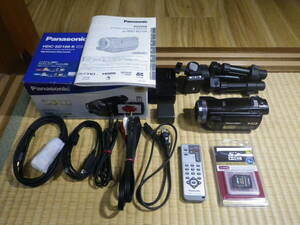 ★送料込み！！●パナソニック (Panasonic) HDC-SD100 デジタルハイビジョン ビデオカメラ 中古品！！