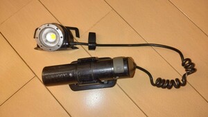 【ジャンク品】LEDLENSER H8R ヘッドライト 充電式　レッドレンザー　作業灯　フィッシング夜釣