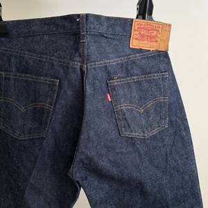 希少 《 Dead Stock / Red Line / W34 L32 》80s デッド【 Levis 501 82年7月 赤耳 ビンテージ デニム ジーンズ アメリカ製 】