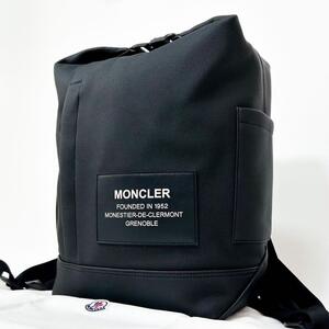 未使用に近い MONCLER NAKOA バッグパック キャンバス ブラック 黒 モンクレール リュック ナコア ハンドバック 2way タグ付き