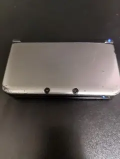 【ジャンク品】Nintendo 3DS LL シルバー×ブラック　本体