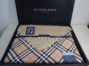 BURBERRY バーバリー 羽毛ひざ掛け (肩当て）ノバチェック ダウン70% フェザー30% 日本製 西川産業株式会社