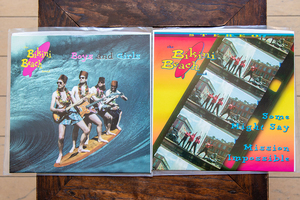 ★【ゆうパケット送料無料!】Bikini Beach Band シングル2枚セット「Boys and Girls」「Some might say」7inch レコード【中古】★