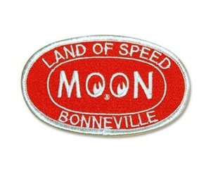 MOON Bonneville オーバル パッチ レッド