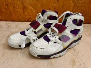 新品 NIKE AIR TRAINER HUARACHE？　ナイキ　24cm　レディース？　パープル　ホワイト　　　SA0129