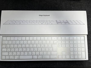 Apple アップル 純正 Magic Keyboard（テンキー付き）-日本語（JIS） マジックキーボード Bluetooth ホワイト 中古