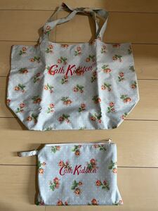 本物キャスキッドソンCATH KIDSTONのフラワーモチーフのエコバッグ　ポーチ付き